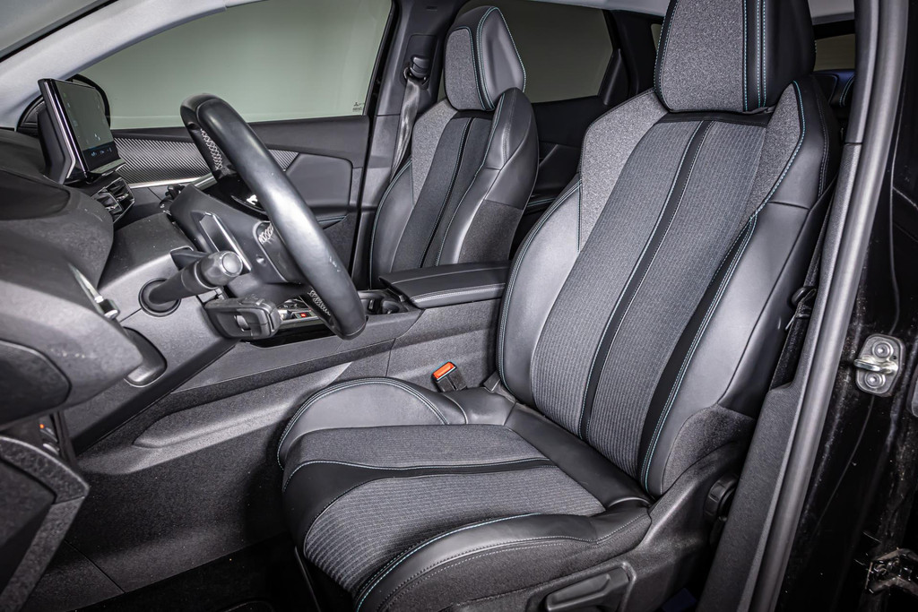 Peugeot 3008 1.6 HYbrid 225 Allure I Camera I Stoelverwarming I Apple carplay 47899346-24.jpg | Autobedrijf van Geel