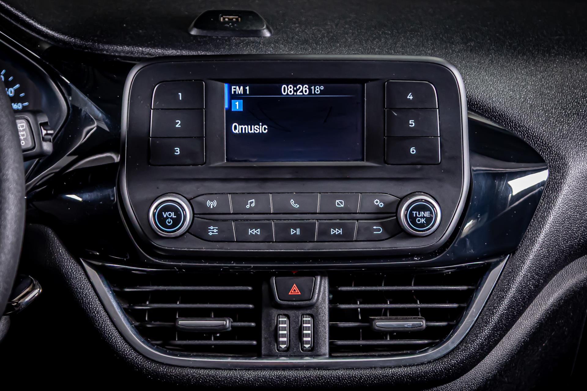 Ford Fiesta 1.1 Trend I Airco I Parkeersensoren achter 47988736-22.jpg | Autobedrijf van Geel