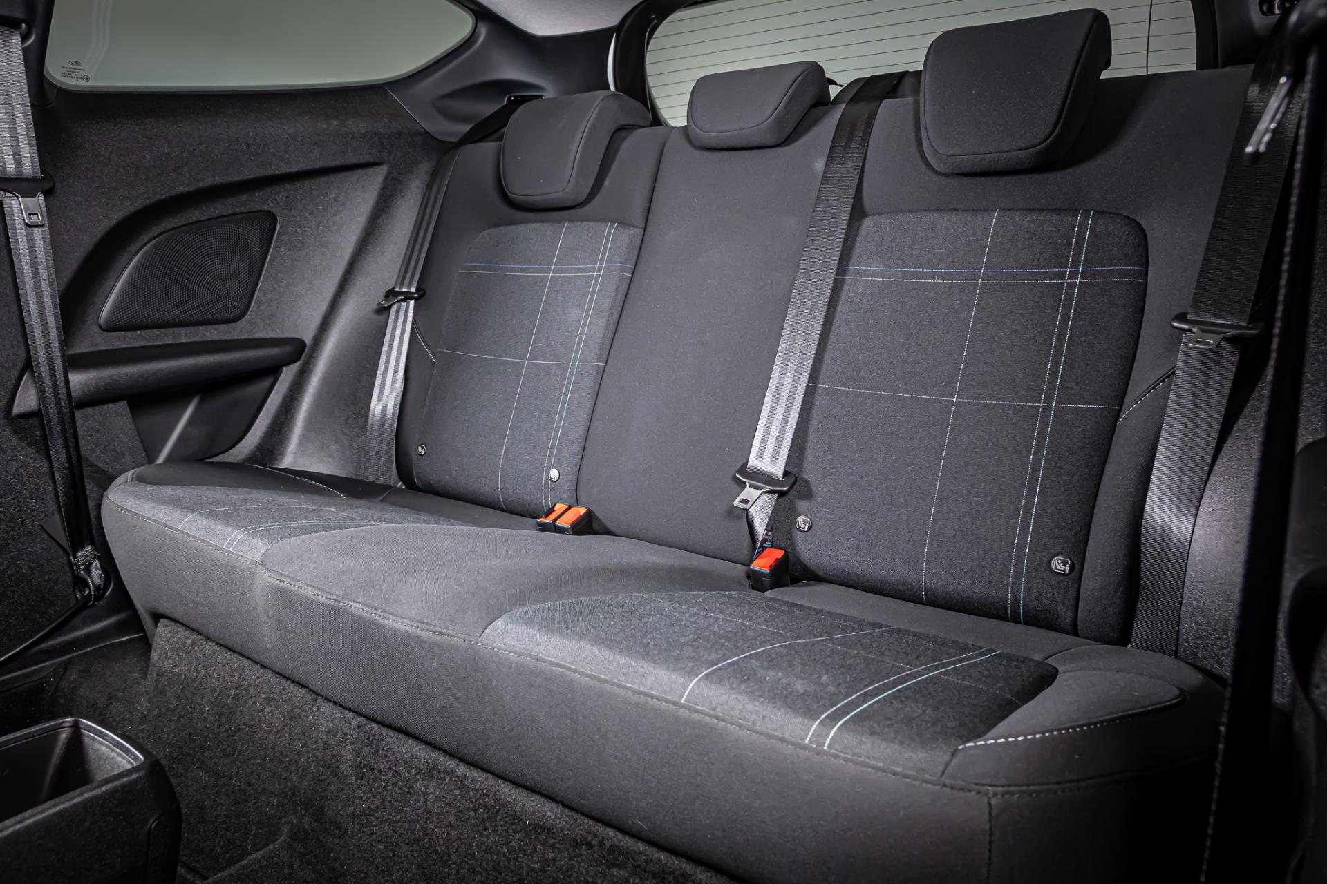 Ford Fiesta 1.1 Trend I Airco I Parkeersensoren achter 47988736-3.jpg | Autobedrijf van Geel