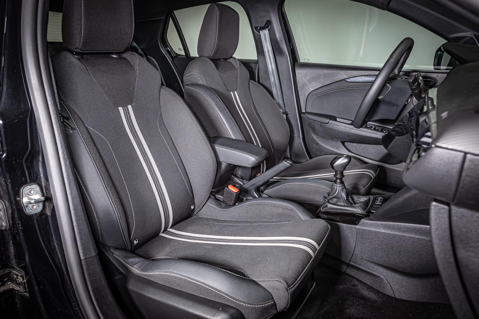 Opel Corsa 1.2 Turbo GS I Stuur&stoel verwarming I Apple carplay 48135169-13.jpg | Autobedrijf van Geel