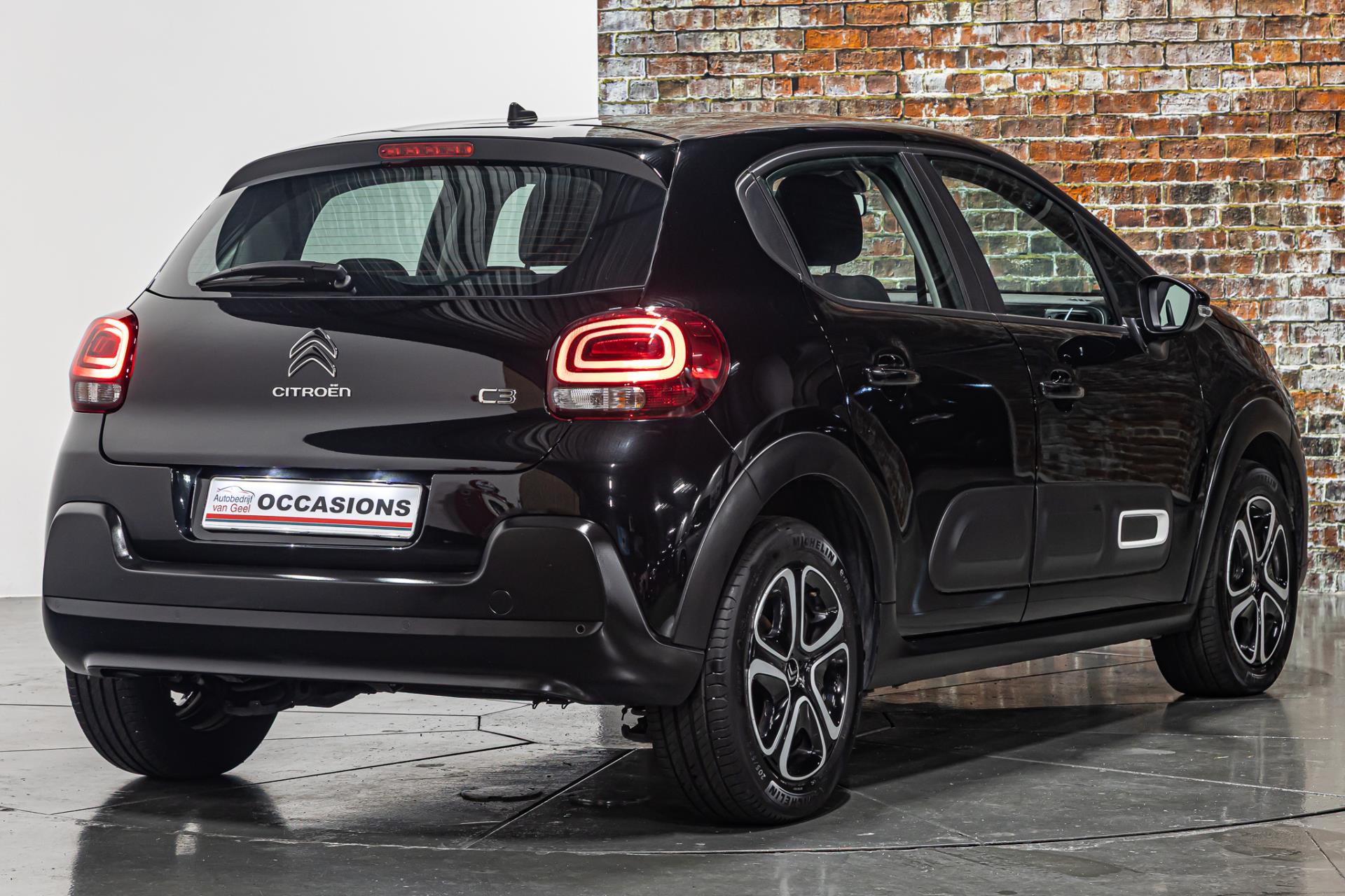 Citroën C3 1.2 PureTech Plus I Apple carplay I Navi 48394818-1.jpg | Autobedrijf van Geel