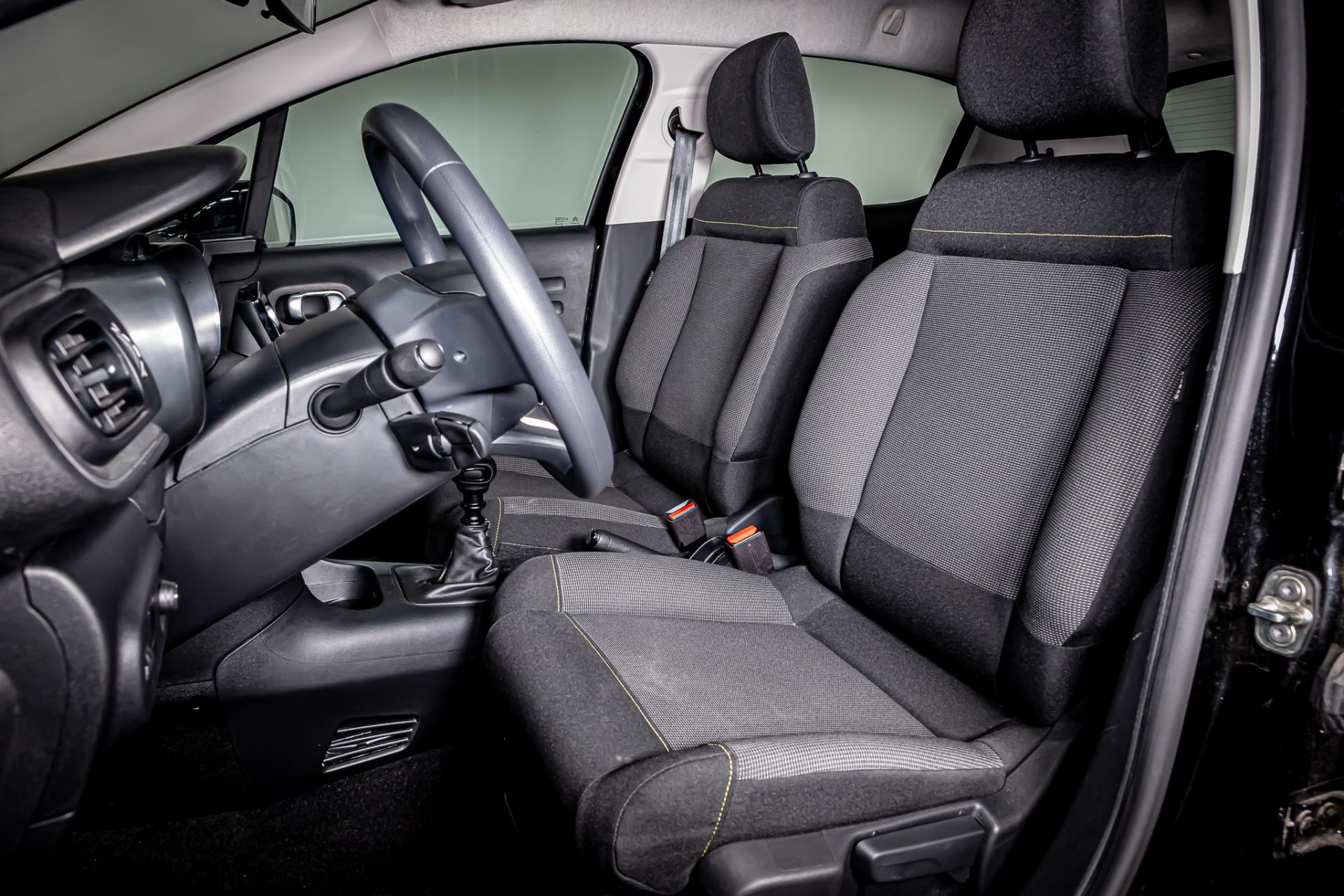 Citroën C3 1.2 PureTech Plus I Apple carplay I Navi 48394818-2.jpg | Autobedrijf van Geel