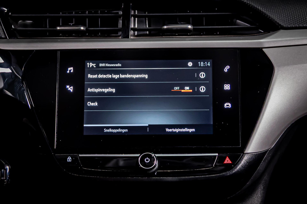 Opel Corsa 1.2 Edition I Achteruitrij camera I Stuurverwarming 48518977-26.jpg | Autobedrijf van Geel