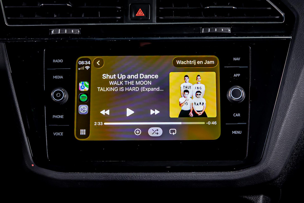 Volkswagen Tiguan 1.5 TSI R-Line I Uitklapbare trekhaak I Stuur & Stoel verwarming 48525545-32.jpg | Autobedrijf van Geel