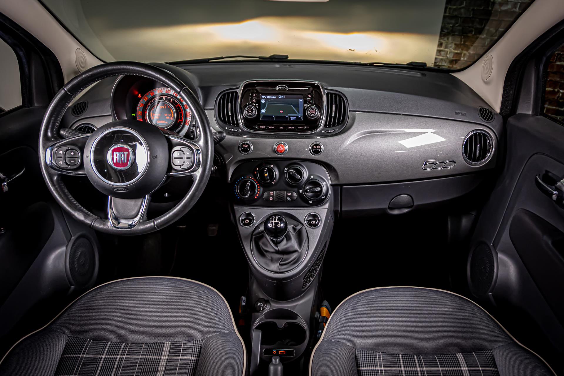 Fiat 500 0.9 TwinAir Turbo Lounge I Navi I 48529866-2.jpg | Autobedrijf van Geel