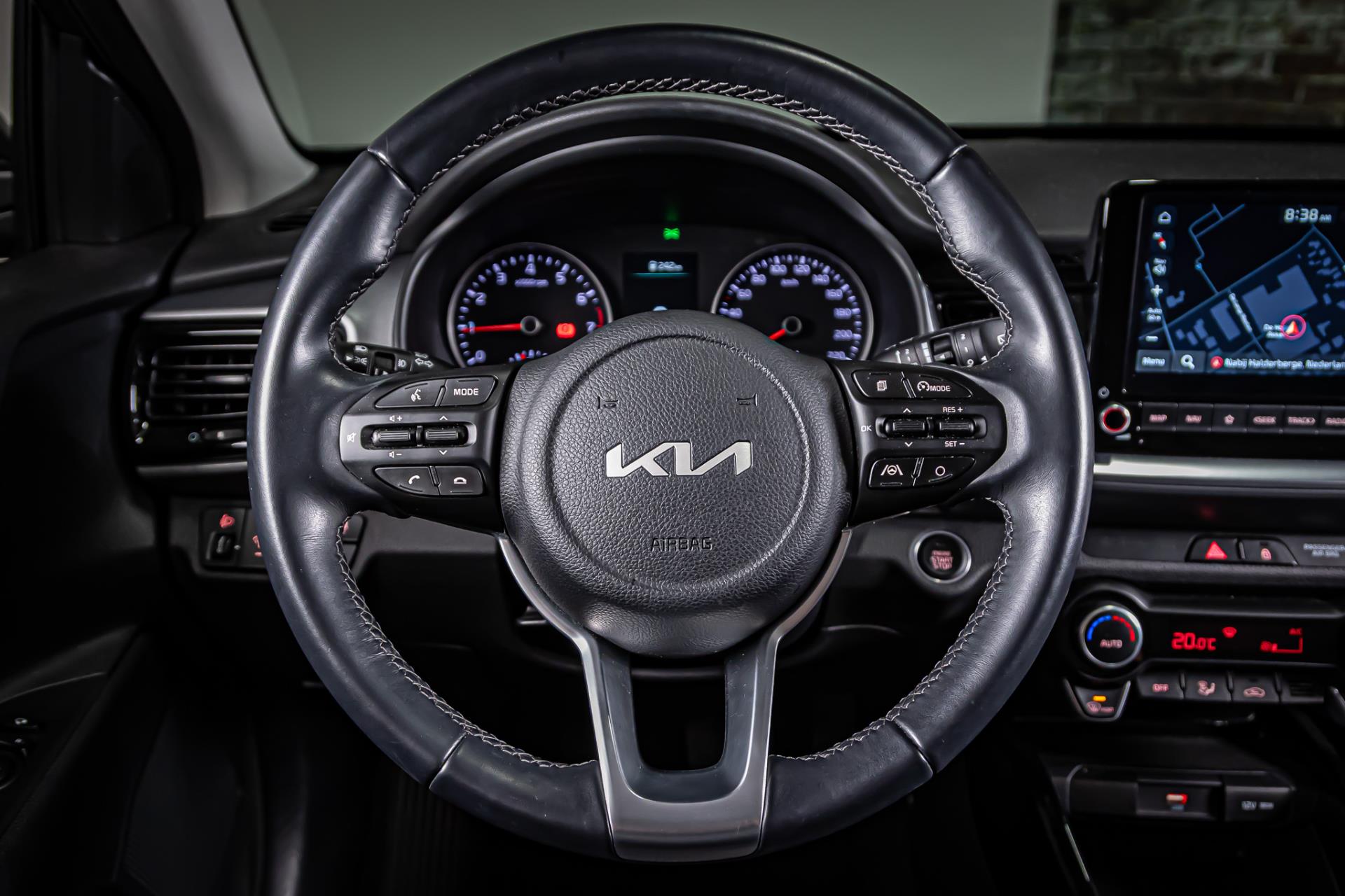 Kia Stonic 1.0 T-GDi MHEV DynamicPlusLine I Achteruitrij camera I Trekhaak 48533817-18.jpg | Autobedrijf van Geel