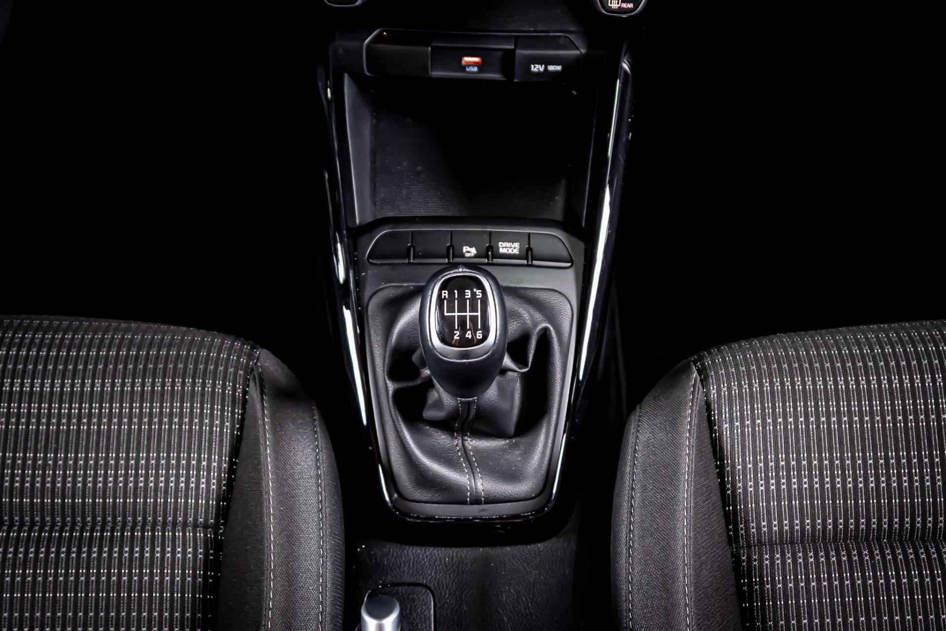 Kia Stonic 1.0 T-GDi MHEV DynamicPlusLine I Achteruitrij camera I Trekhaak 48533817-23.jpg | Autobedrijf van Geel