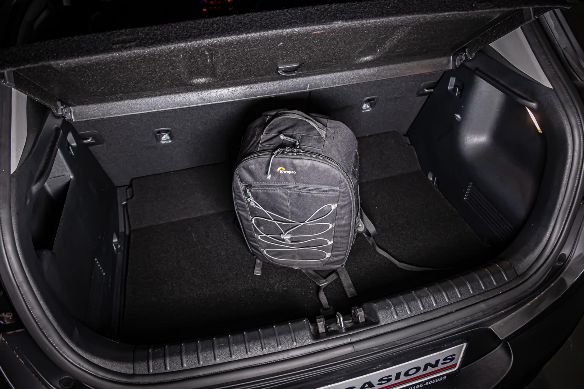 Kia Stonic 1.0 T-GDi MHEV DynamicPlusLine I Achteruitrij camera I Trekhaak 48533817-29.jpg | Autobedrijf van Geel