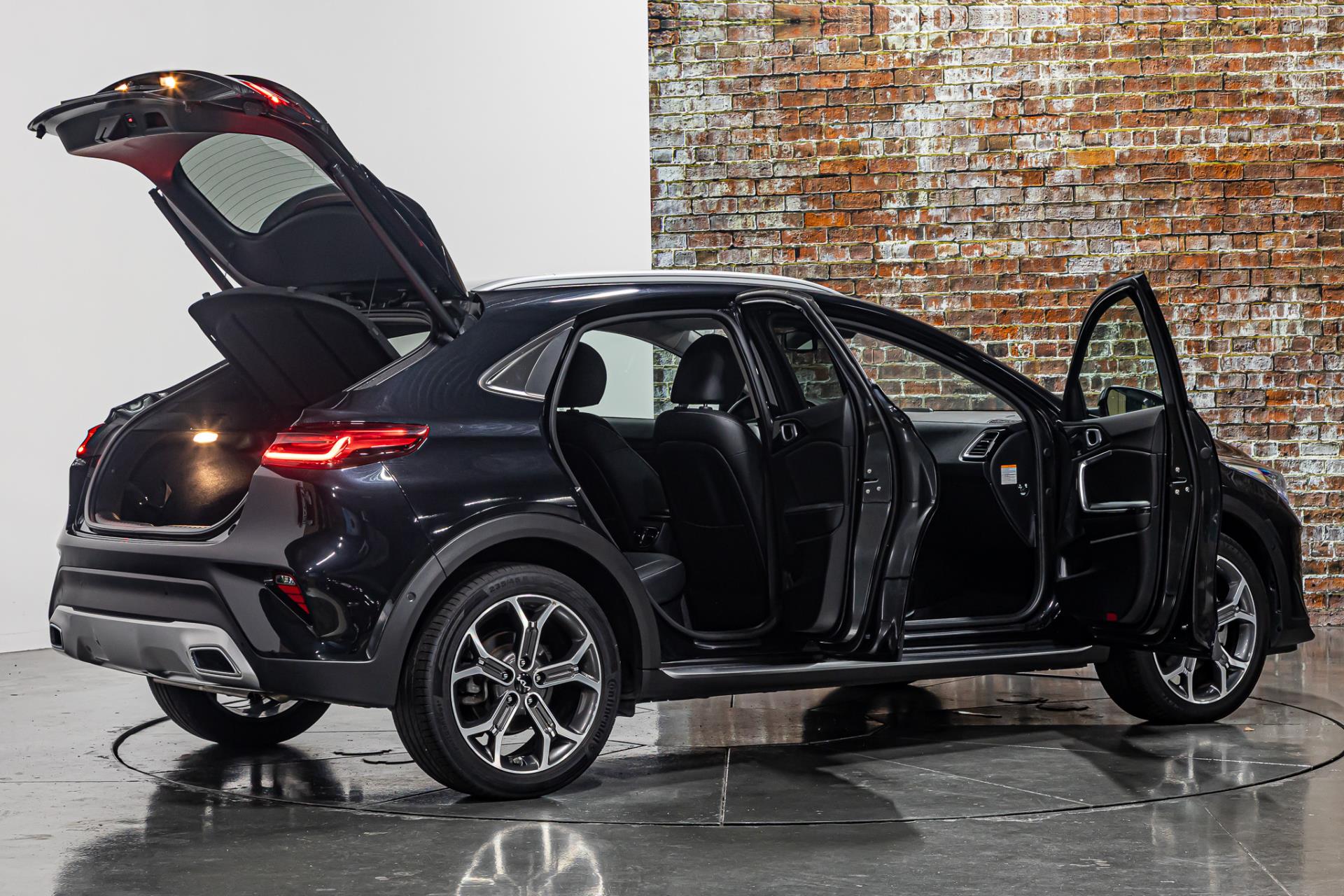 Kia Xceed 1.6 GDi PHEV ExecutiveLine I Plug in I Achteruitrij camera I Apple carplay 48567303-14.jpg | Autobedrijf van Geel