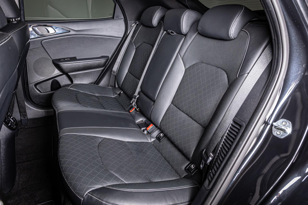 Kia Xceed 1.6 GDi PHEV ExecutiveLine I Plug in I Achteruitrij camera I Apple carplay 48567303-19.jpg | Autobedrijf van Geel