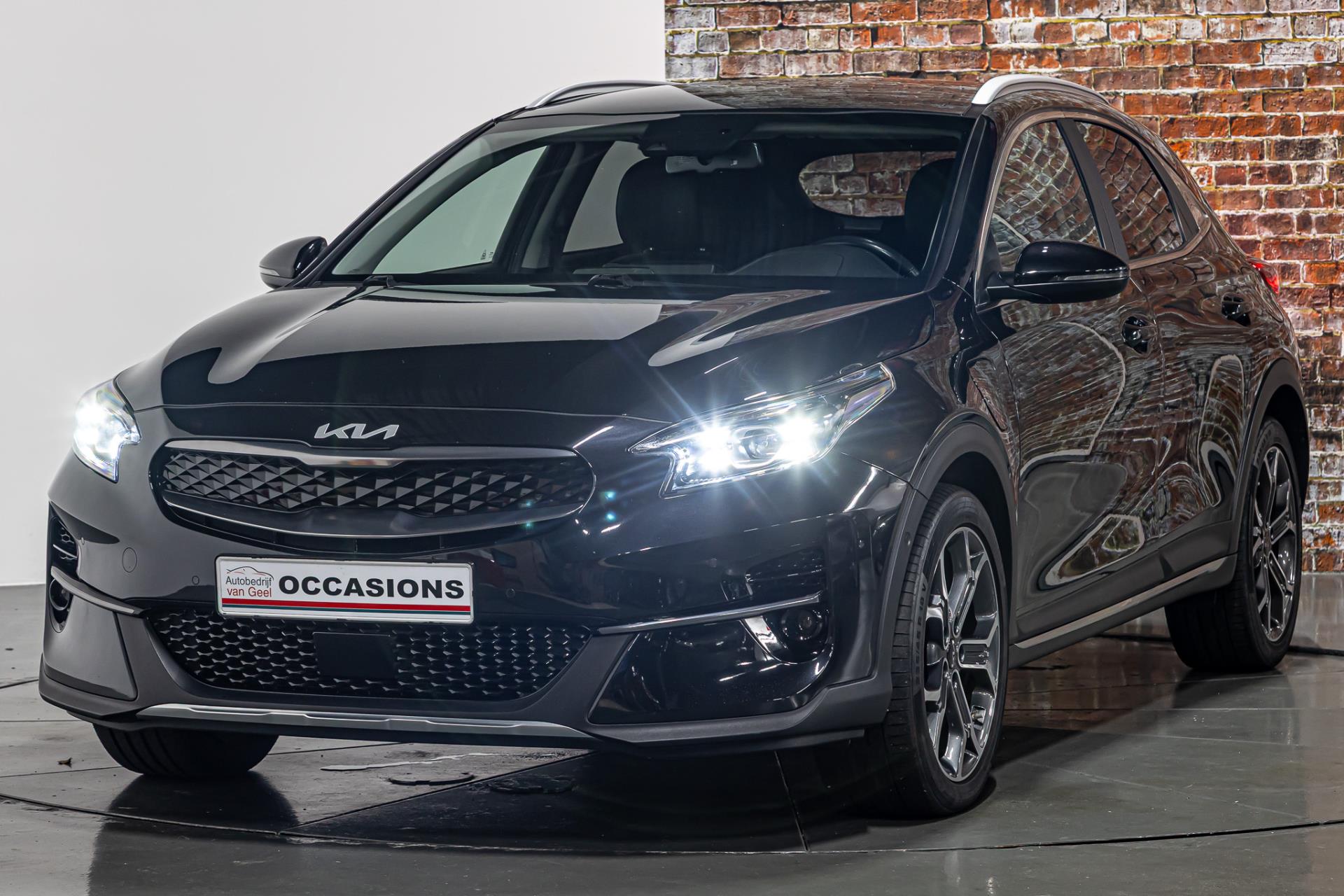 Kia Xceed 1.6 GDi PHEV ExecutiveLine I Plug in I Achteruitrij camera I Apple carplay 48567303-4.jpg | Autobedrijf van Geel