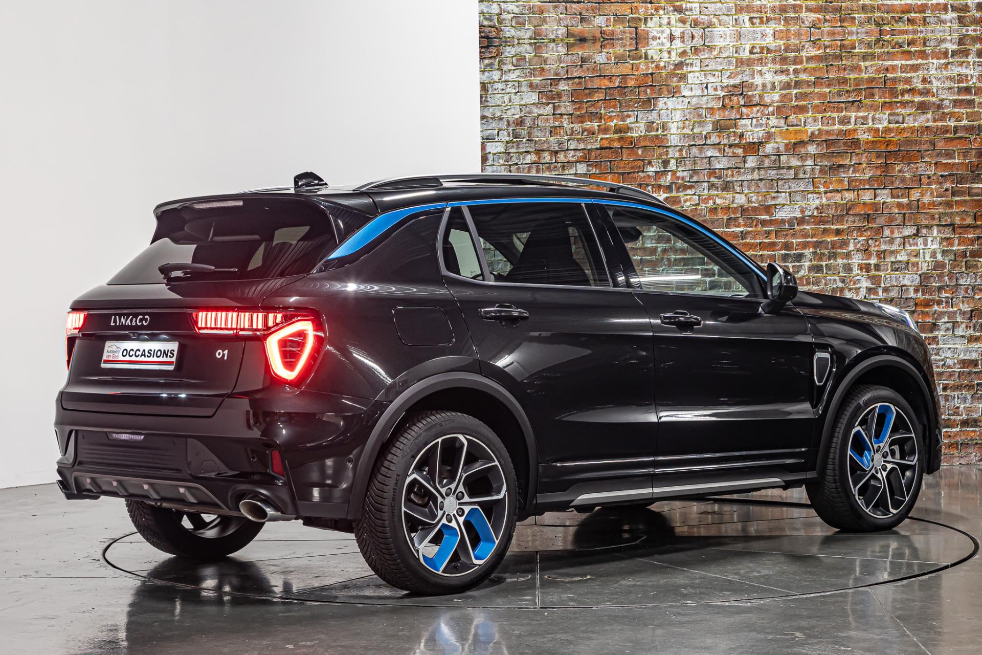 Lynk & Co 01 1.5 I Afneembare trekhaak I Schuif/kantel dak I Plug in 48592921-11.jpg | Autobedrijf van Geel