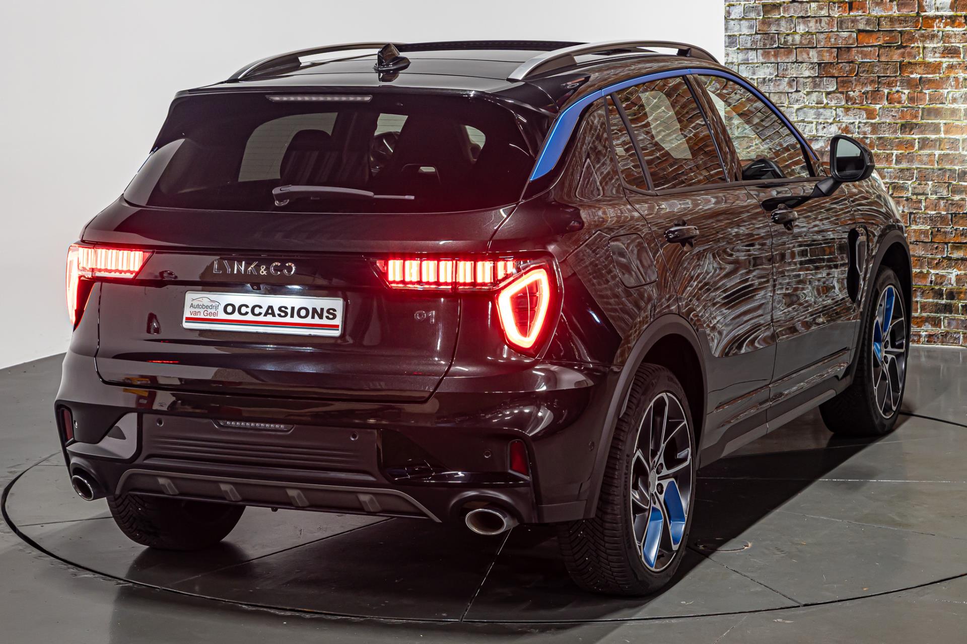 Lynk & Co 01 1.5 I Afneembare trekhaak I Schuif/kantel dak I Plug in 48592921-32.jpg | Autobedrijf van Geel