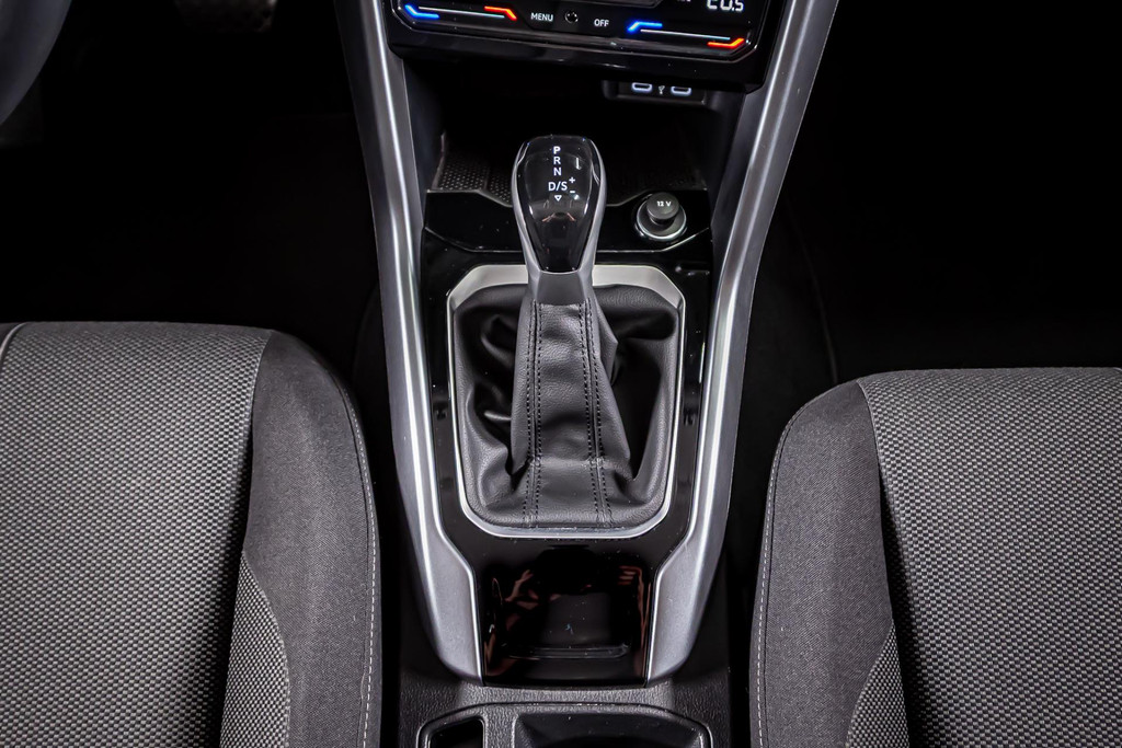 Volkswagen T-Roc 1.5 TSI Life Business I Afneembare trekhaak I Stoelverwarming 48656063-19.jpg | Autobedrijf van Geel