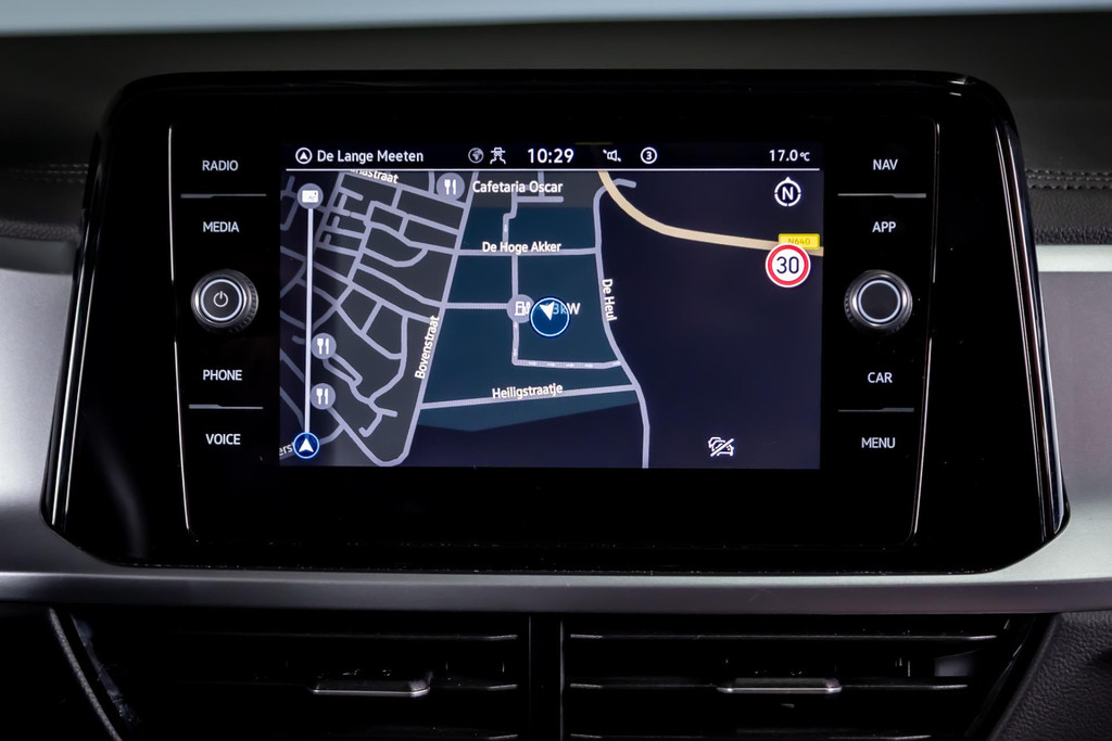 Volkswagen T-Roc 1.5 TSI Life Business I Afneembare trekhaak I Stoelverwarming 48656063-22.jpg | Autobedrijf van Geel