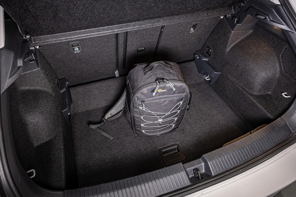 Volkswagen T-Roc 1.5 TSI Life Business I Afneembare trekhaak I Stoelverwarming 48656063-27.jpg | Autobedrijf van Geel