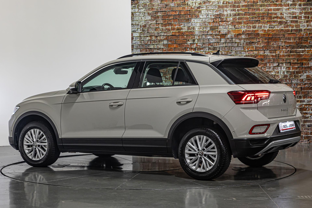 Volkswagen T-Roc 1.5 TSI Life Business I Afneembare trekhaak I Stoelverwarming 48656063-8.jpg | Autobedrijf van Geel
