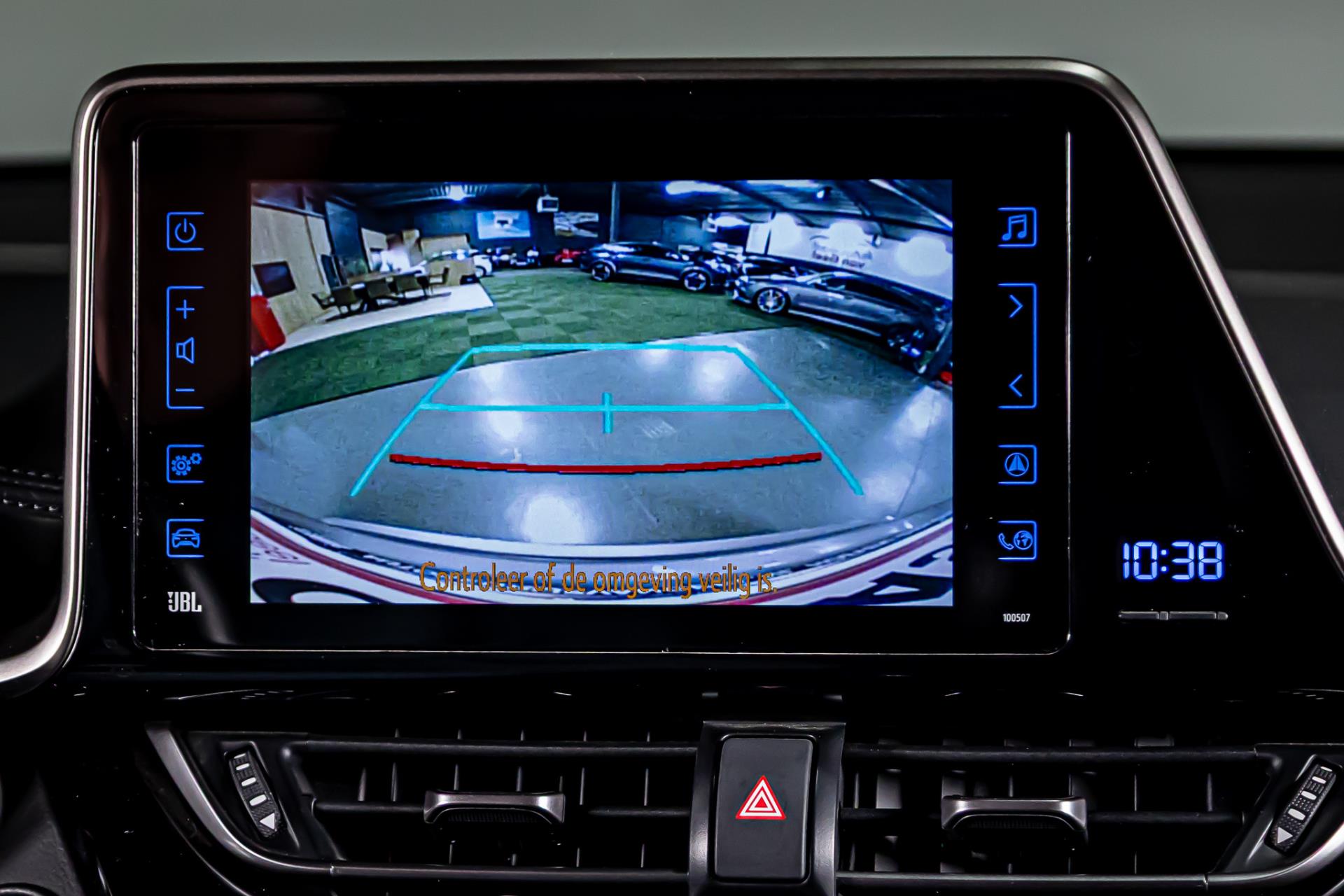 Toyota C-HR 1.8 Hybrid Style Ultimate I Achteruitrij camera I Stoelverwarming 49107113-26.jpg | Autobedrijf van Geel