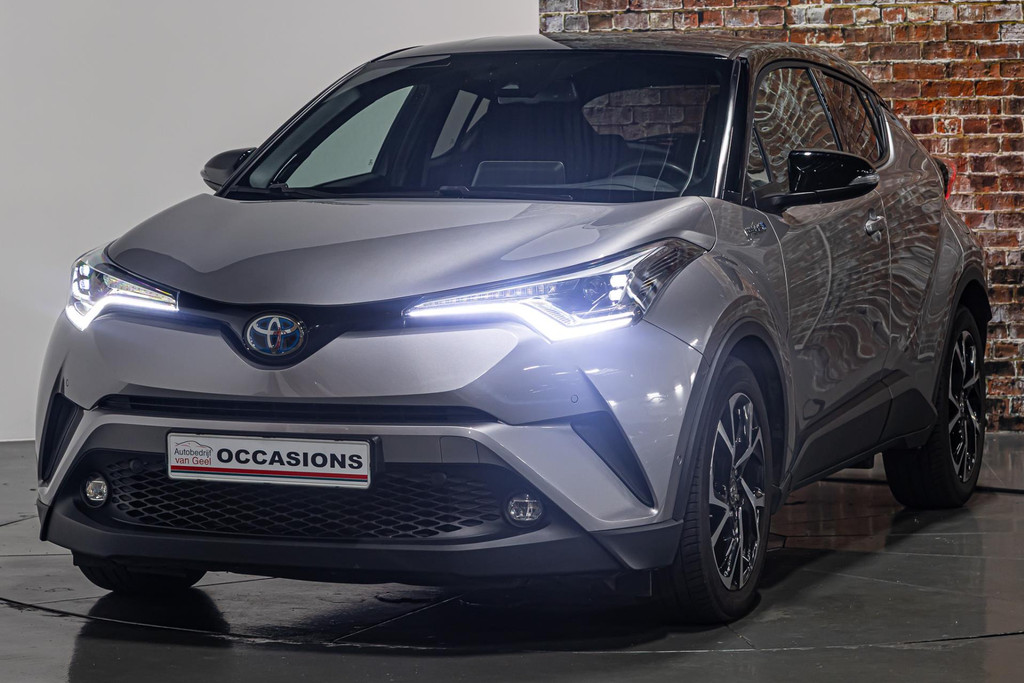 Toyota C-HR 1.8 Hybrid Style Ultimate I Achteruitrij camera I Stoelverwarming 49107113-5.jpg | Autobedrijf van Geel