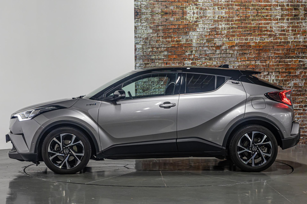 Toyota C-HR 1.8 Hybrid Style Ultimate I Achteruitrij camera I Stoelverwarming 49107113-8.jpg | Autobedrijf van Geel