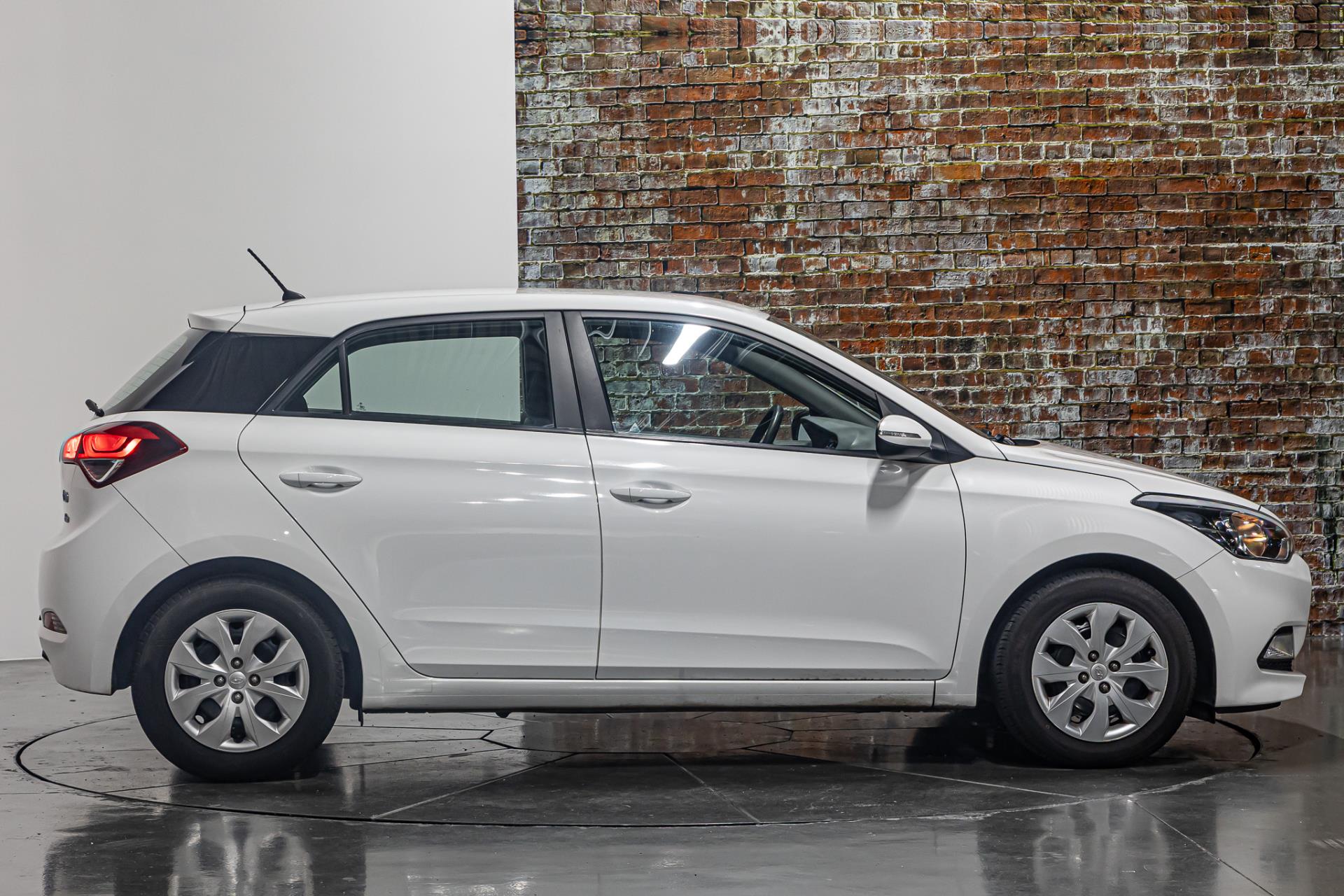 Hyundai i20 1.2 LP i-Drive Cool 49134502-13.jpg | Autobedrijf van Geel