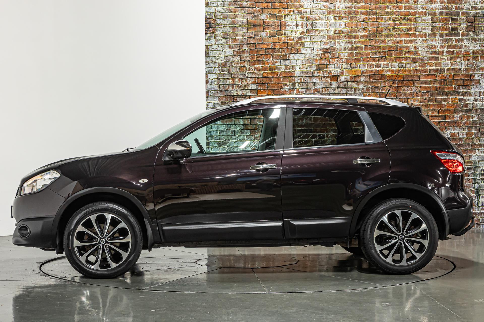 Nissan QASHQAI 2.0 Connect Edition I Trekhaak I Achteruitrij camera 49181311-7.jpg | Autobedrijf van Geel