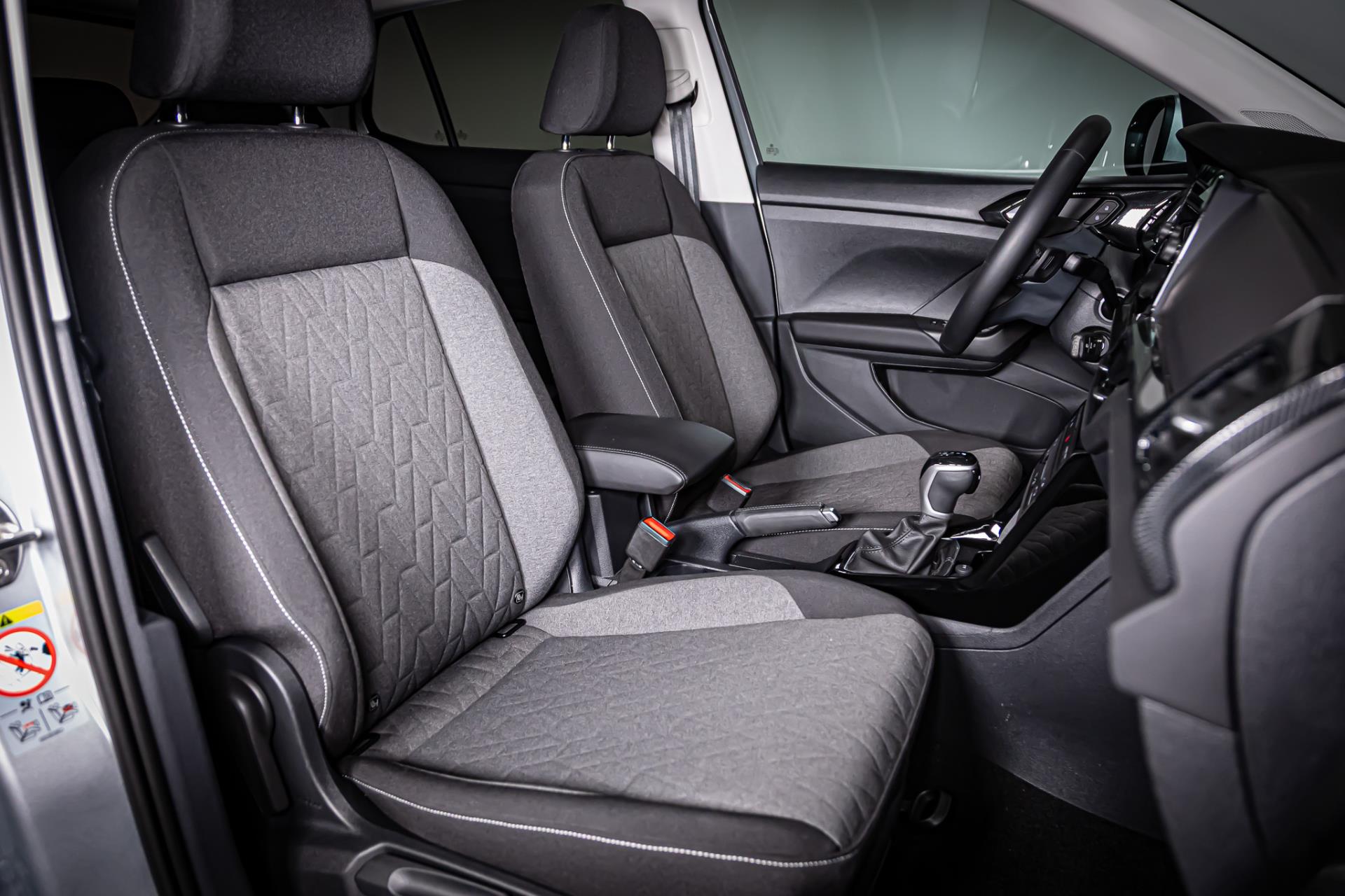 Volkswagen T-Cross 1.0 TSI Business I Automaat I Achteruitrij camera 49248488-3.jpg | Autobedrijf van Geel