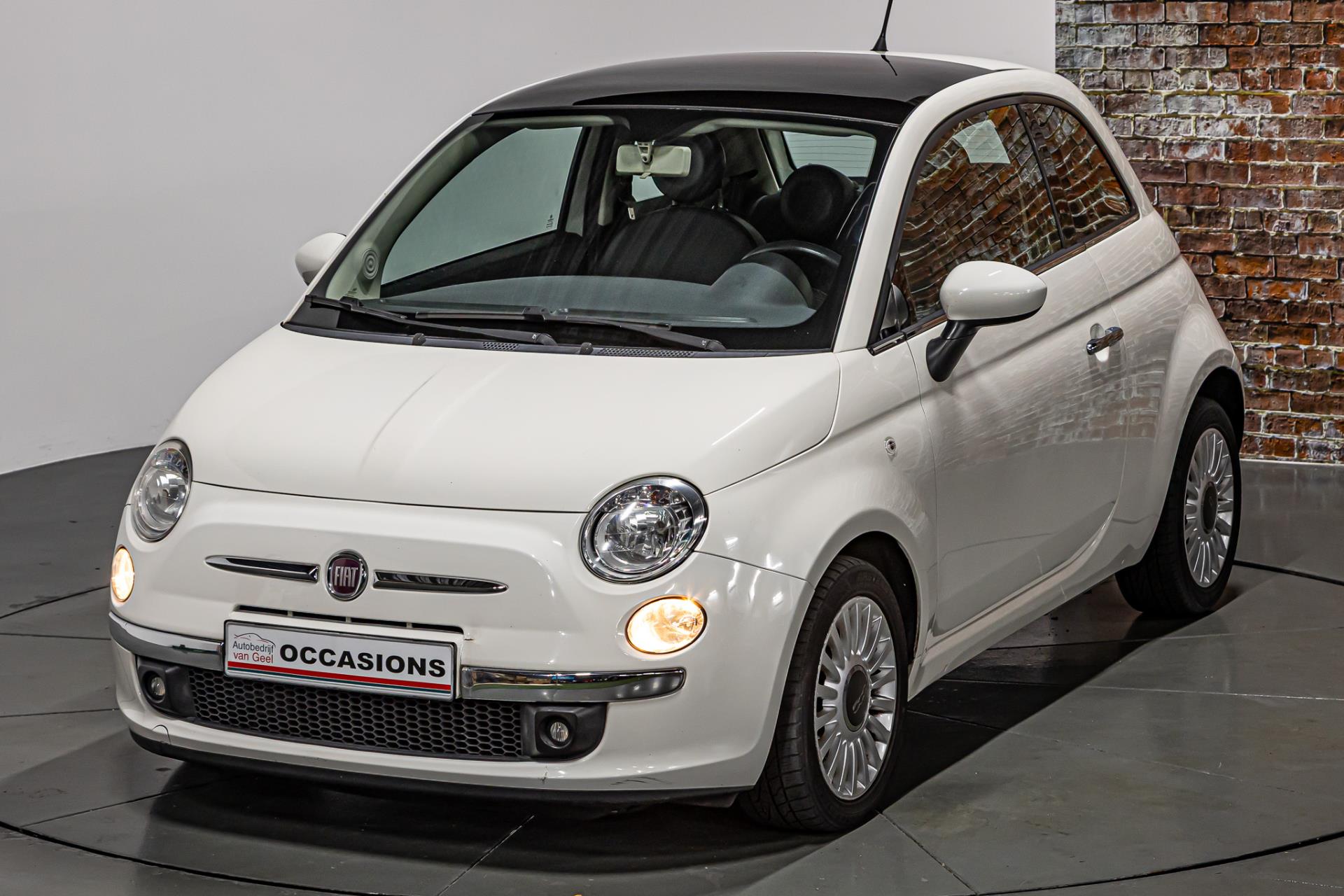 Fiat 500 0.9 TwinAir Lounge I Panorama dak I Airco 49284742-6.jpg | Autobedrijf van Geel