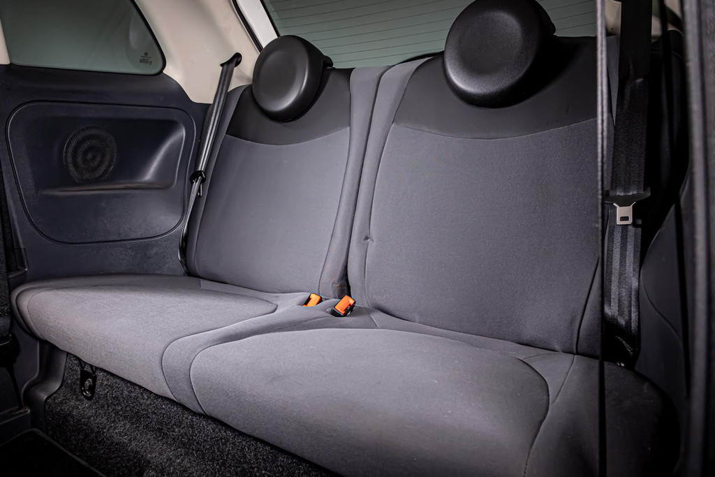 Fiat 500 0.9 TwinAir Lounge I Panorama dak I Airco 49284742-9.jpg | Autobedrijf van Geel