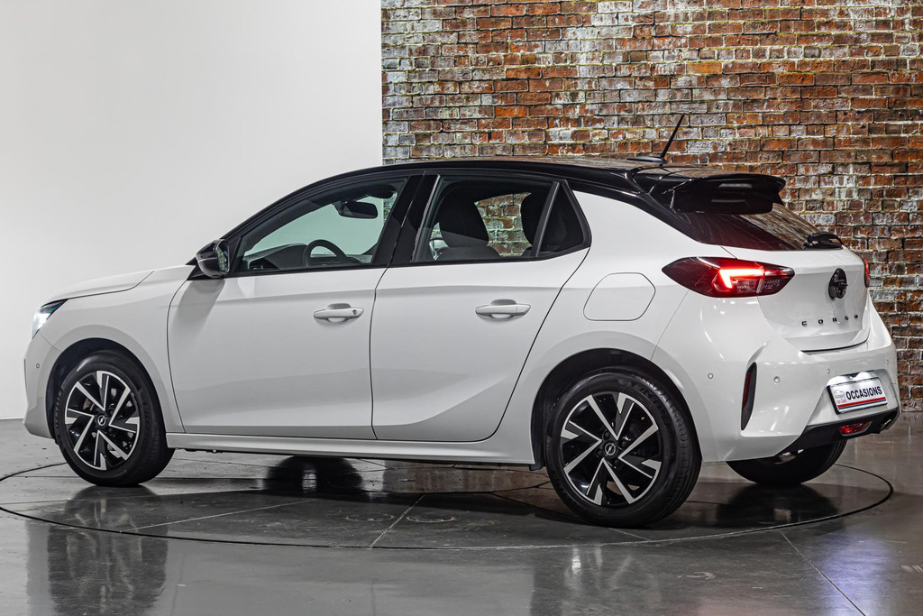 Opel Corsa 1.2 Turbo GS I Stuur&stoel verwarming I Apple carplay 49284804-13.jpg | Autobedrijf van Geel