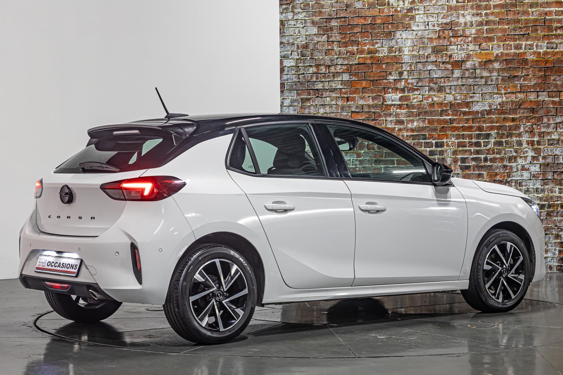 Opel Corsa 1.2 Turbo GS I Stuur&stoel verwarming I Apple carplay 49284804-17.jpg | Autobedrijf van Geel