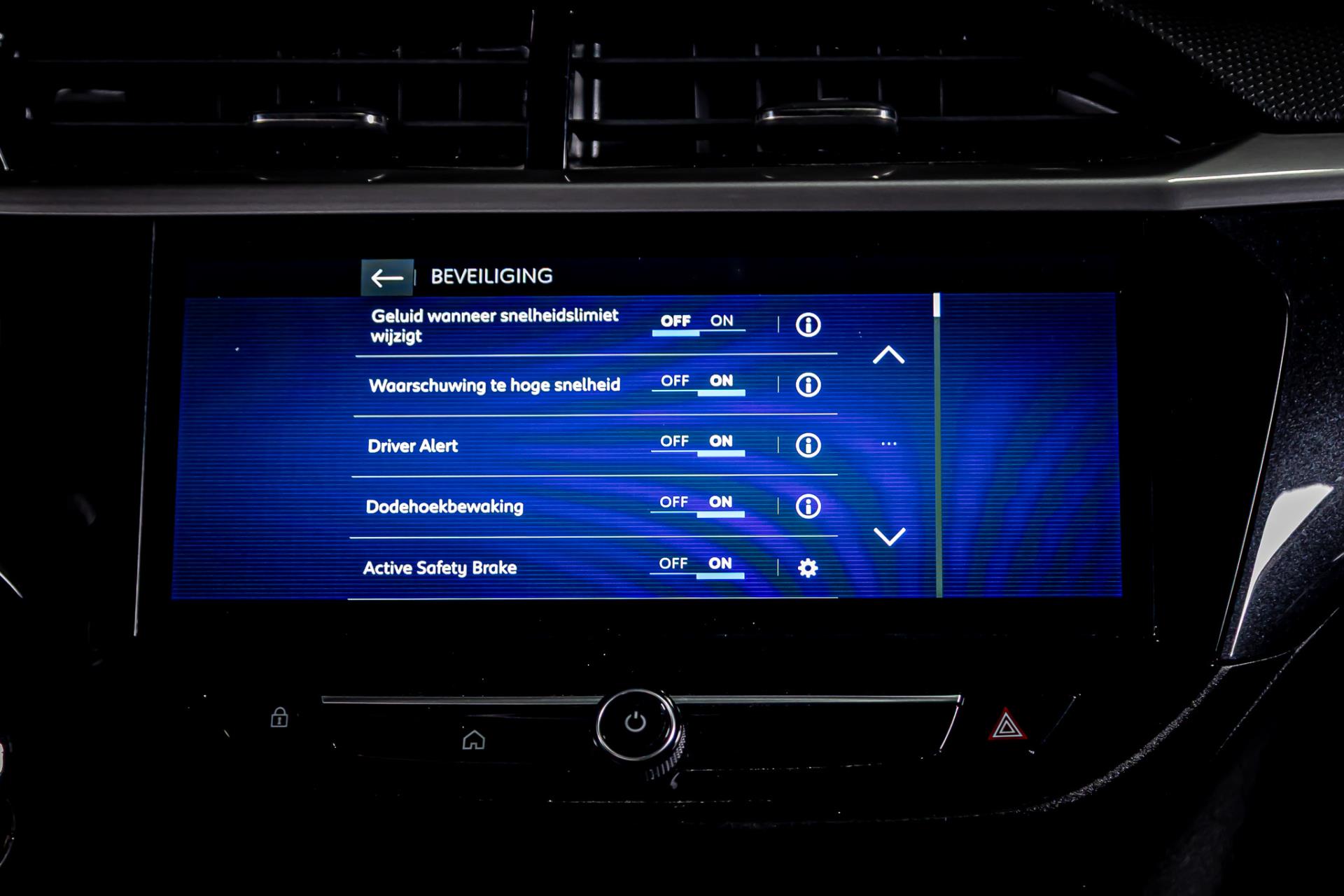 Opel Corsa 1.2 Turbo GS I Stuur&stoel verwarming I Apple carplay 49284804-28.jpg | Autobedrijf van Geel