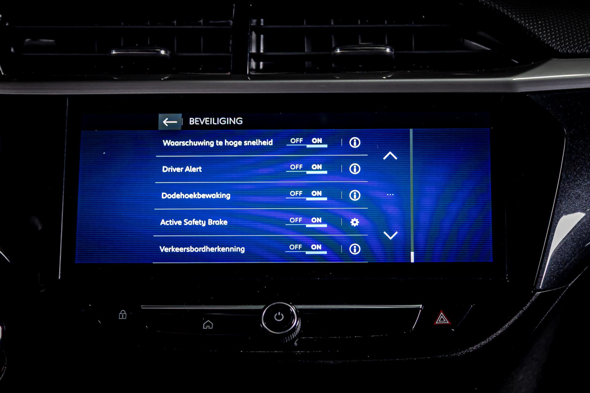 Opel Corsa 1.2 Turbo GS I Stuur&stoel verwarming I Apple carplay 49284804-29.jpg | Autobedrijf van Geel