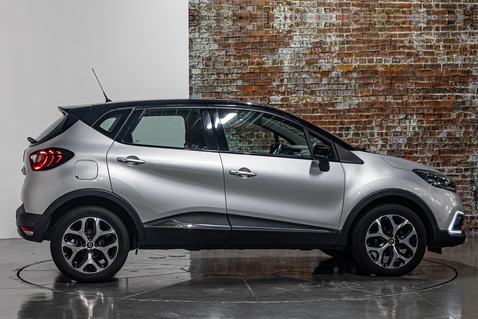 Renault Captur 0.9 TCe Intens I Achteruit rij camera I Cruise controle 49293834-15.jpg | Autobedrijf van Geel