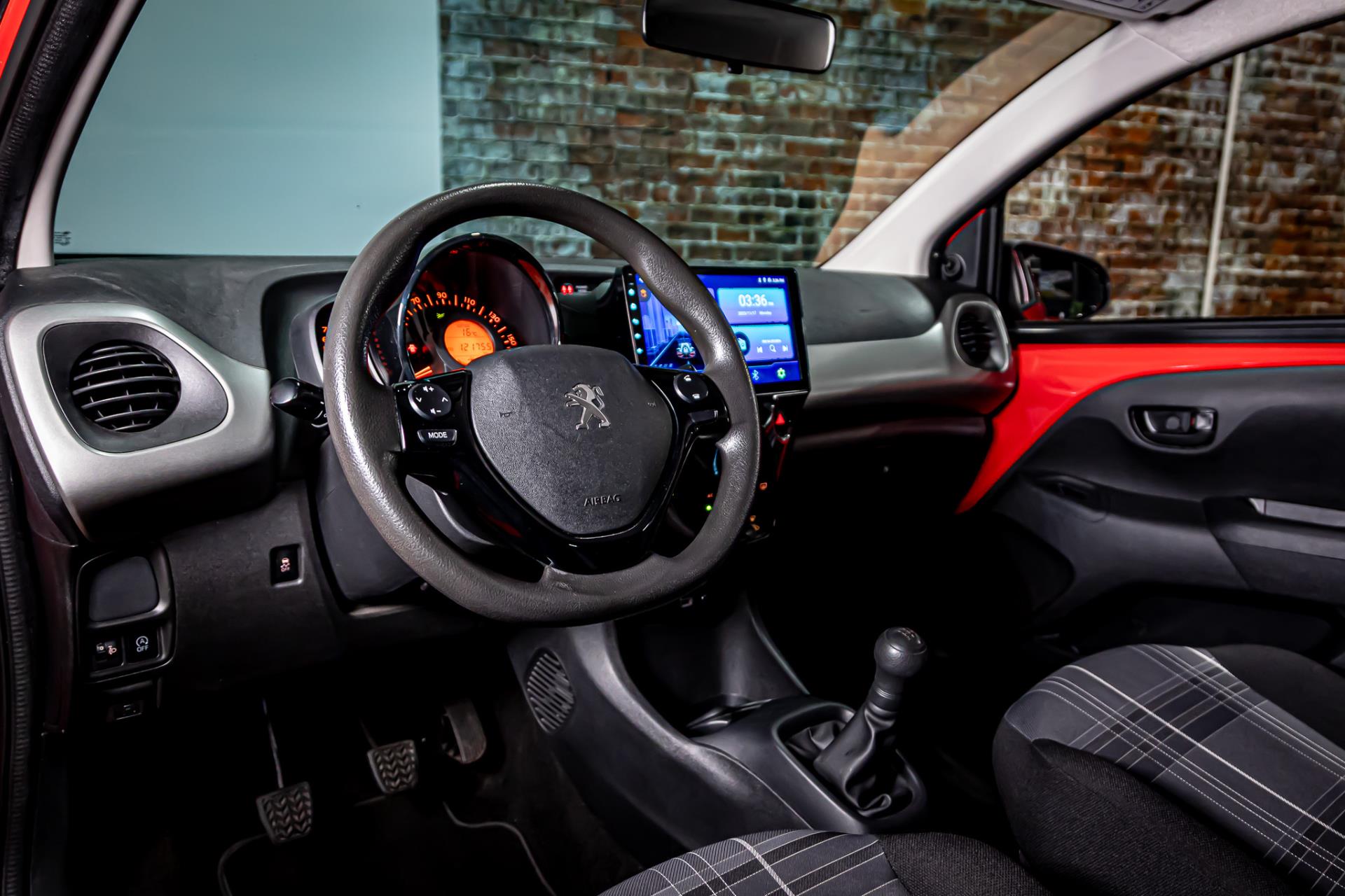 Peugeot 108 1.0 e-VTi Active I Groot scherm I Airco 49293981-3.jpg | Autobedrijf van Geel