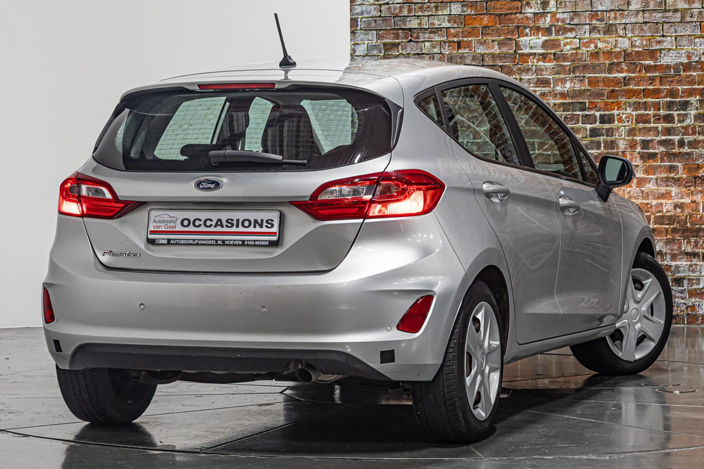 Ford Fiesta 1.1 Trend I Navi I Airco 49295446-1.jpg | Autobedrijf van Geel