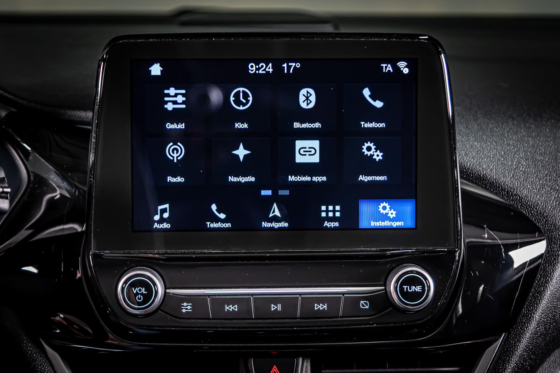 Ford Fiesta 1.1 Trend I Navi I Airco 49295446-21.jpg | Autobedrijf van Geel