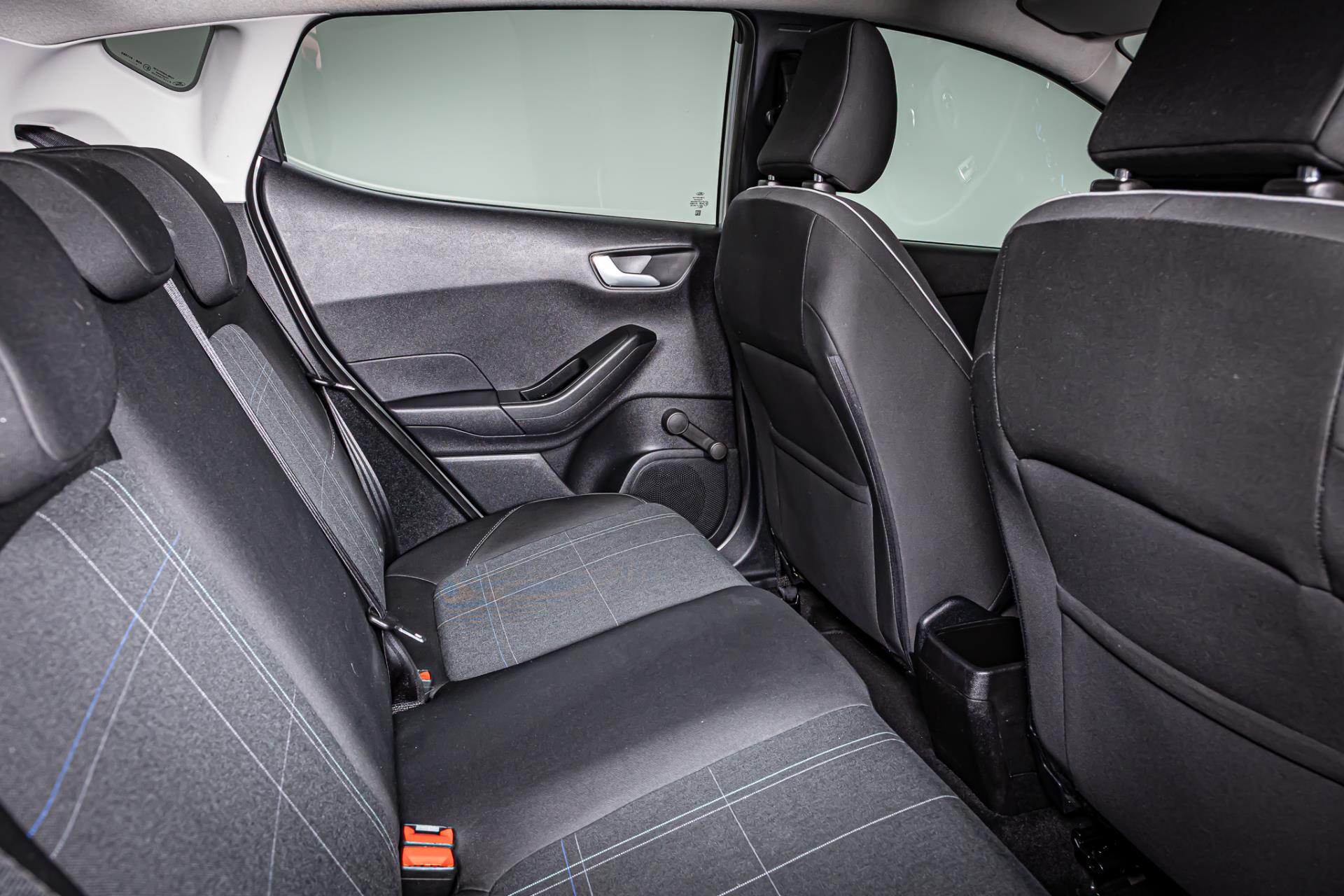 Ford Fiesta 1.1 Trend I Navi I Airco 49295446-24.jpg | Autobedrijf van Geel