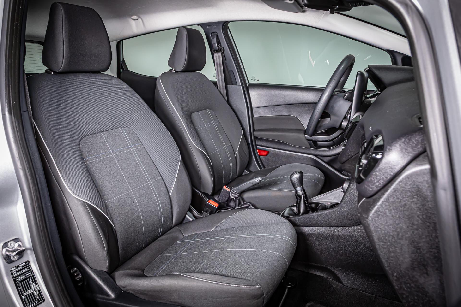 Ford Fiesta 1.1 Trend I Navi I Airco 49295446-25.jpg | Autobedrijf van Geel