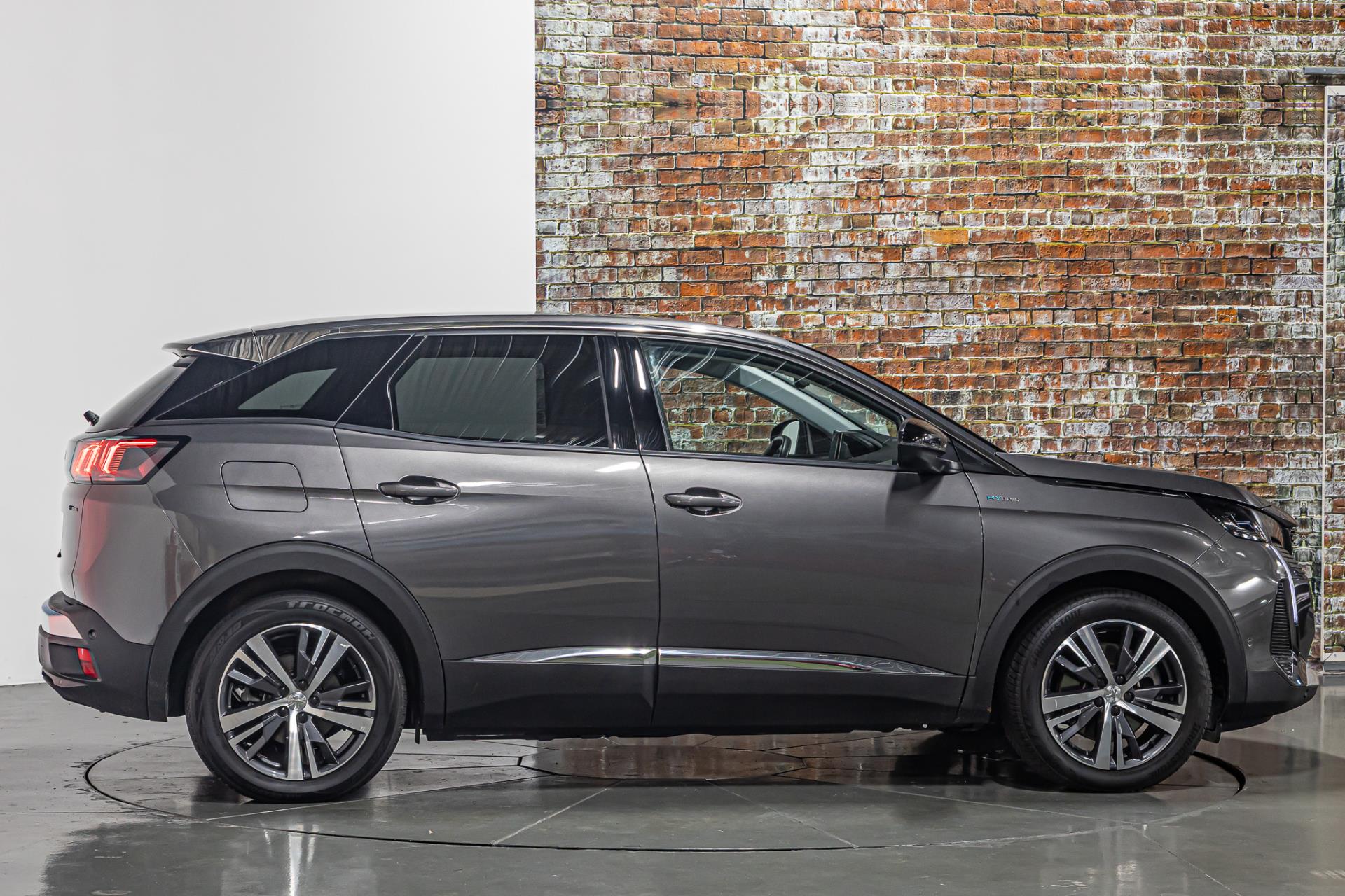 Peugeot 3008 1.6 HYbrid 225 Blue Lease GT I Afneembare trekhaak I Stoelverwarming 49323317-15.jpg | Autobedrijf van Geel