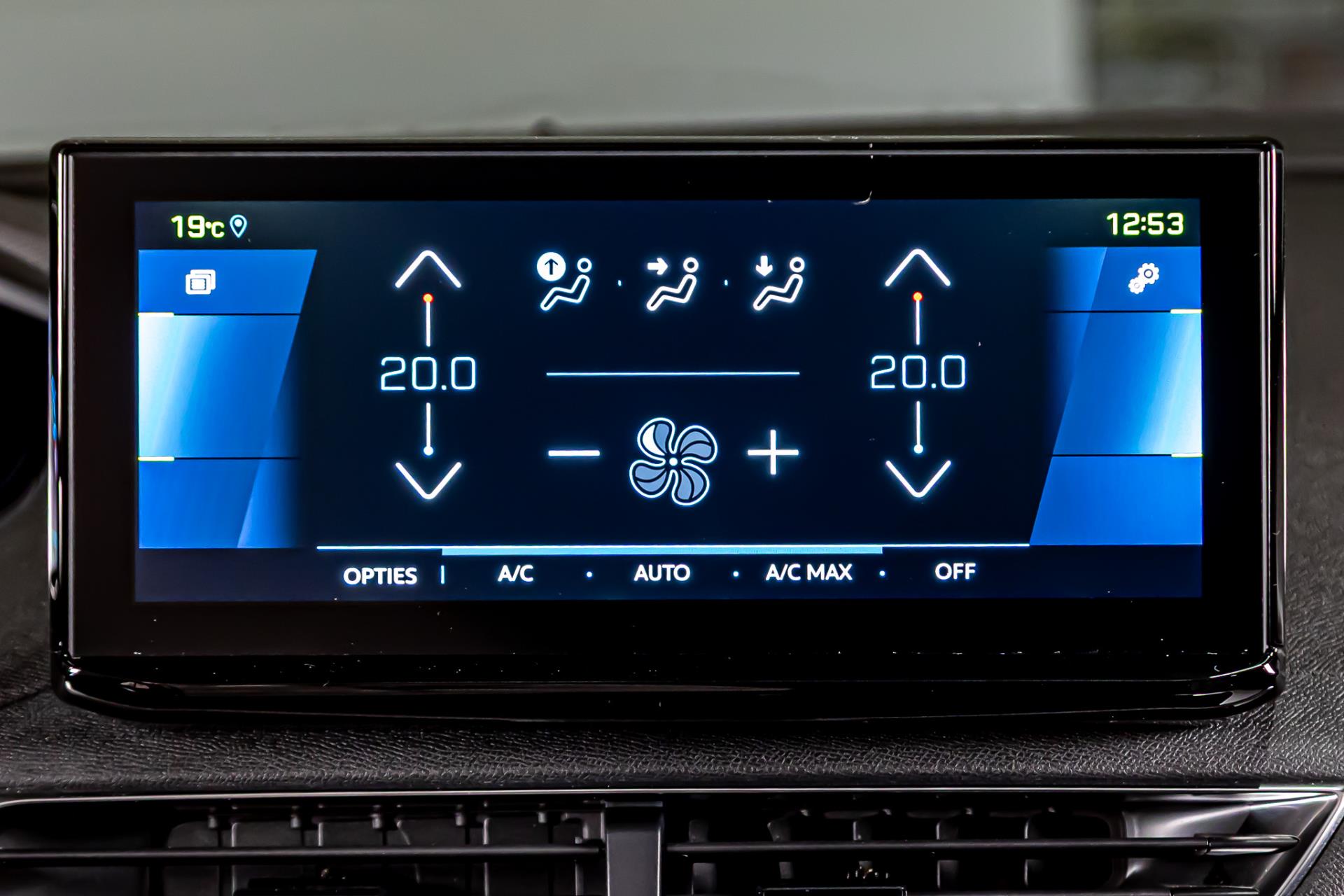 Peugeot 3008 1.6 HYbrid 225 Blue Lease GT I Afneembare trekhaak I Stoelverwarming 49323317-34.jpg | Autobedrijf van Geel