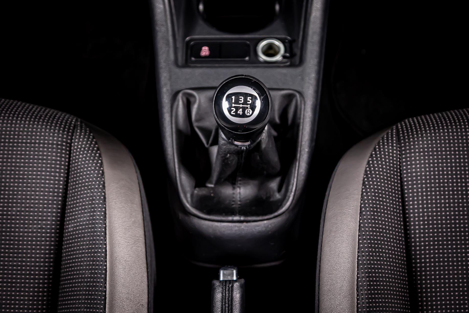 Volkswagen up! 1.0 high up! BlueMotion I Airco I Navi 49324383-22.jpg | Autobedrijf van Geel