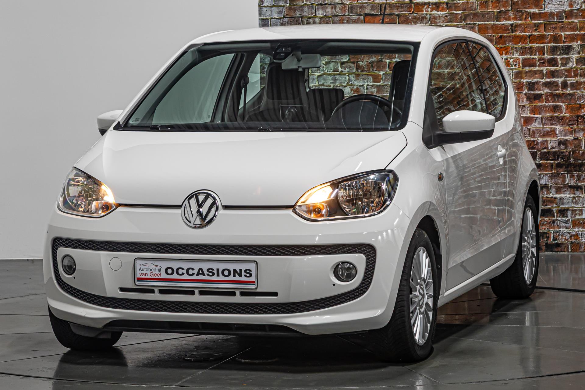 Volkswagen up! 1.0 high up! BlueMotion I Airco I Navi 49324383-5.jpg | Autobedrijf van Geel