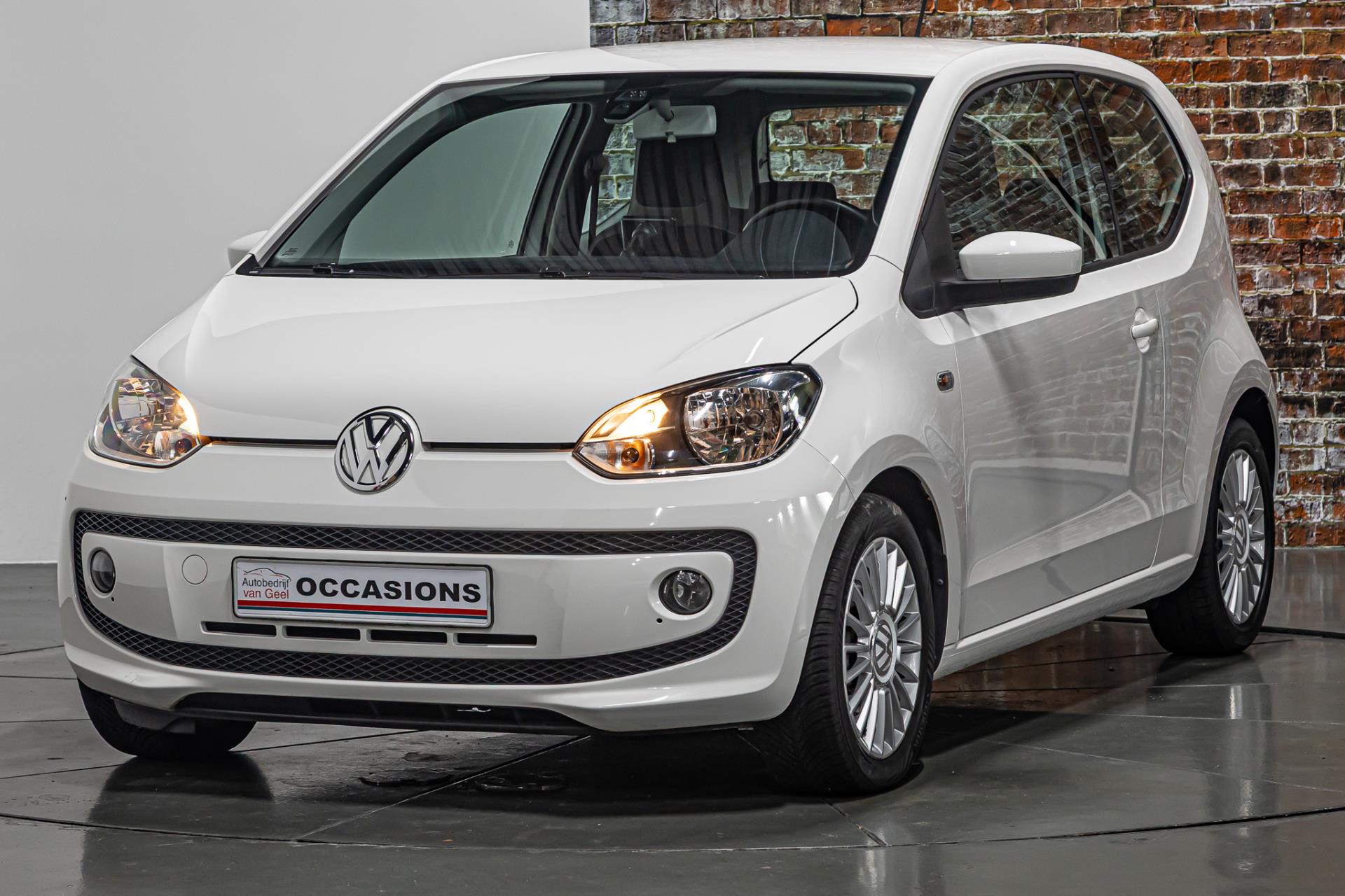 Volkswagen up! 1.0 high up! BlueMotion I Airco I Navi 49324383-6.jpg | Autobedrijf van Geel
