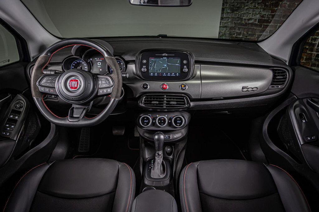 Fiat 500X 1.5 Hybrid Sport I Apple carplay I Achteruitrij camera 49343124-2.jpg | Autobedrijf van Geel