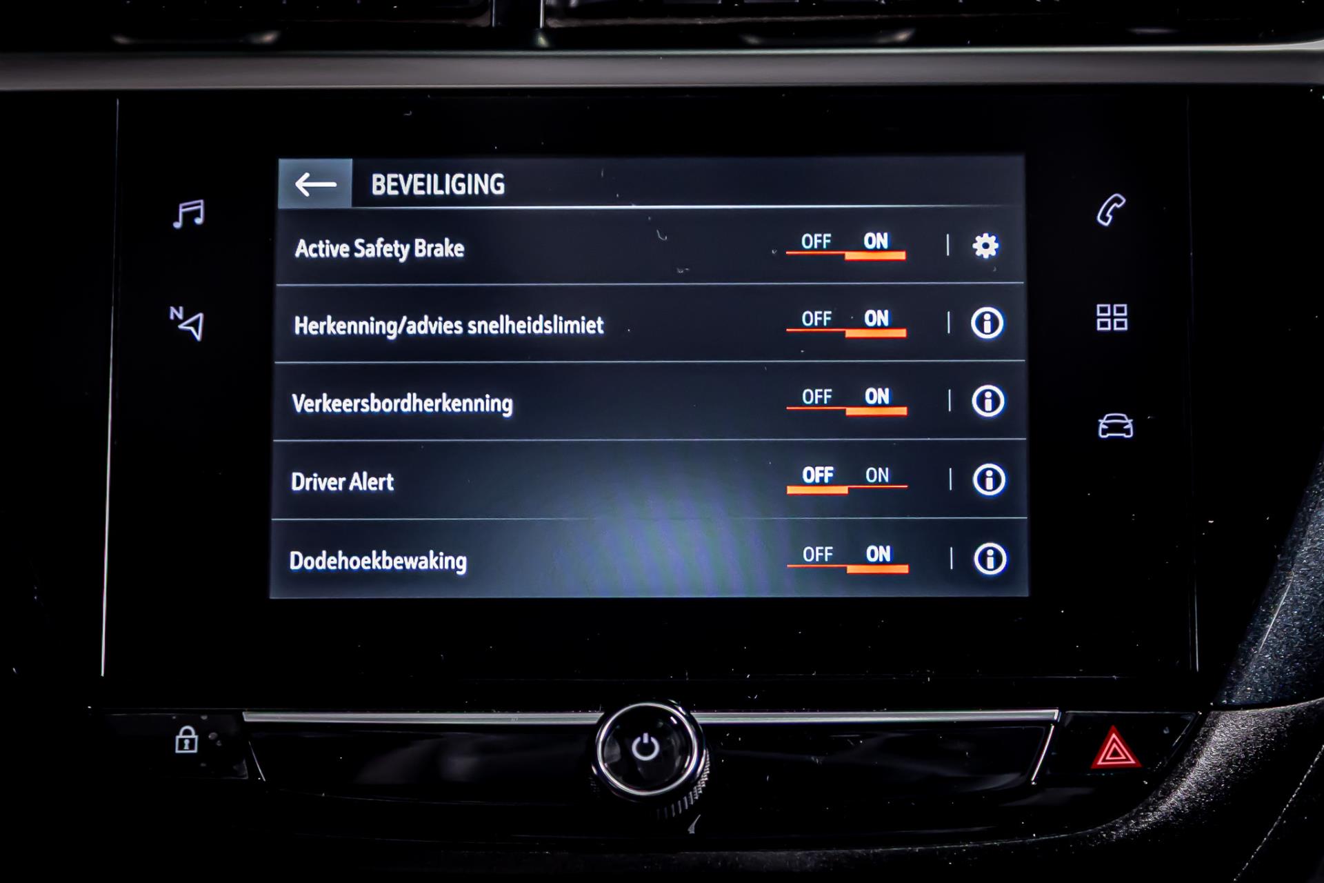 Opel Corsa 1.2 Turbo I Apple carplay I Achteruitrij camera 49425241-22.jpg | Autobedrijf van Geel