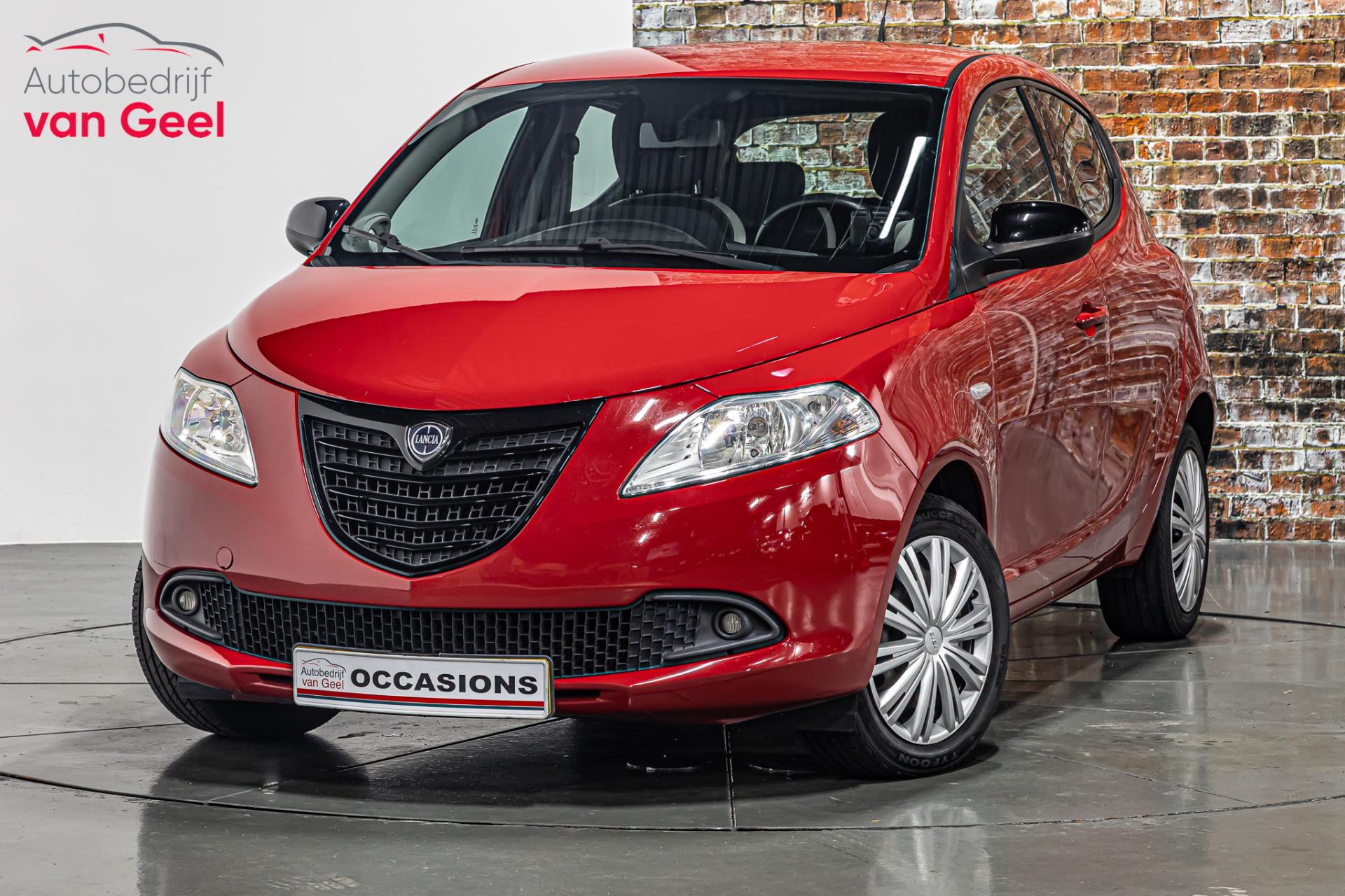 Lancia Ypsilon 0.9 TwinAir Elefantino Plus I Navi I 49443866-0.jpg | Autobedrijf van Geel