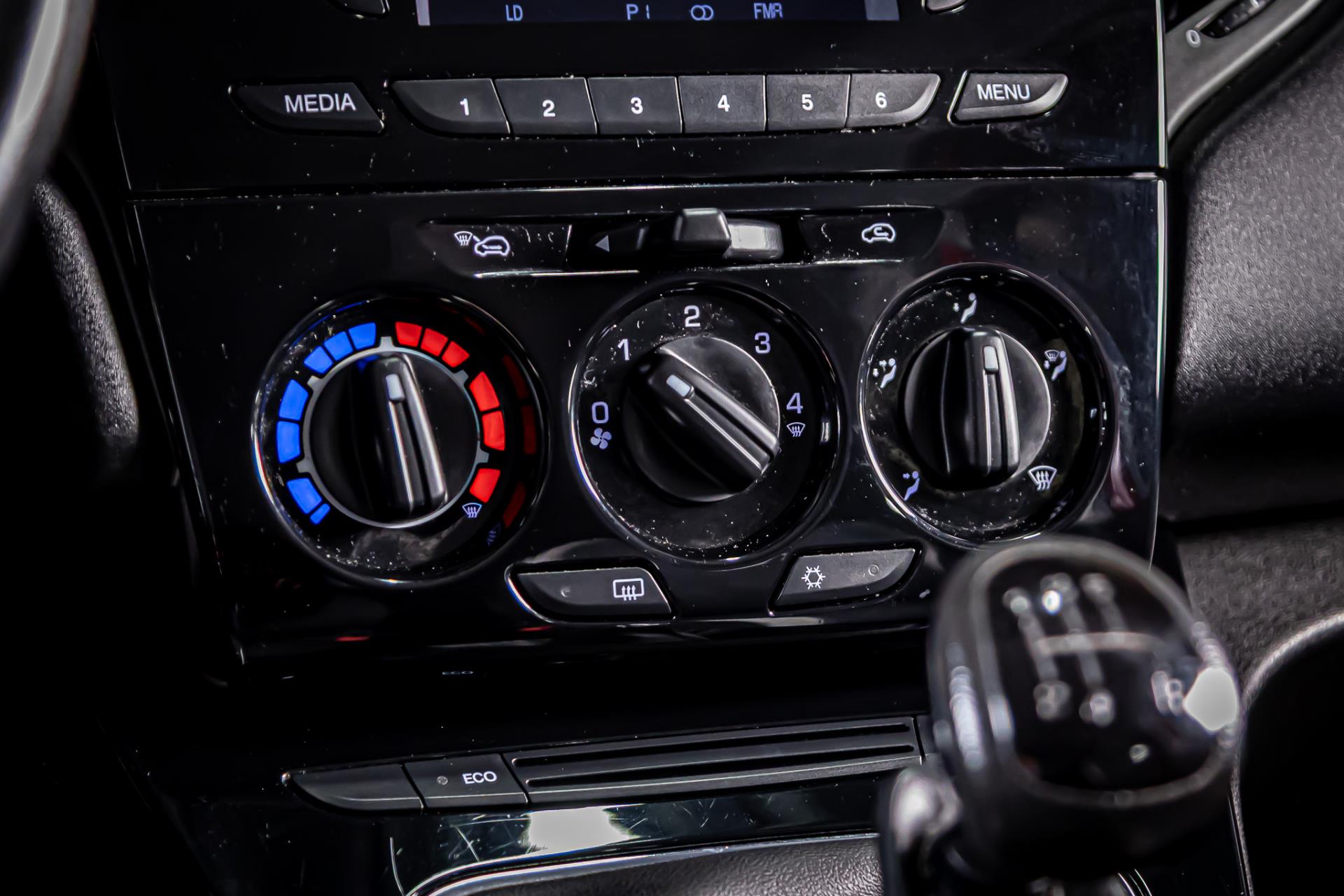 Lancia Ypsilon 0.9 TwinAir Elefantino Plus I Navi I 49443866-20.jpg | Autobedrijf van Geel