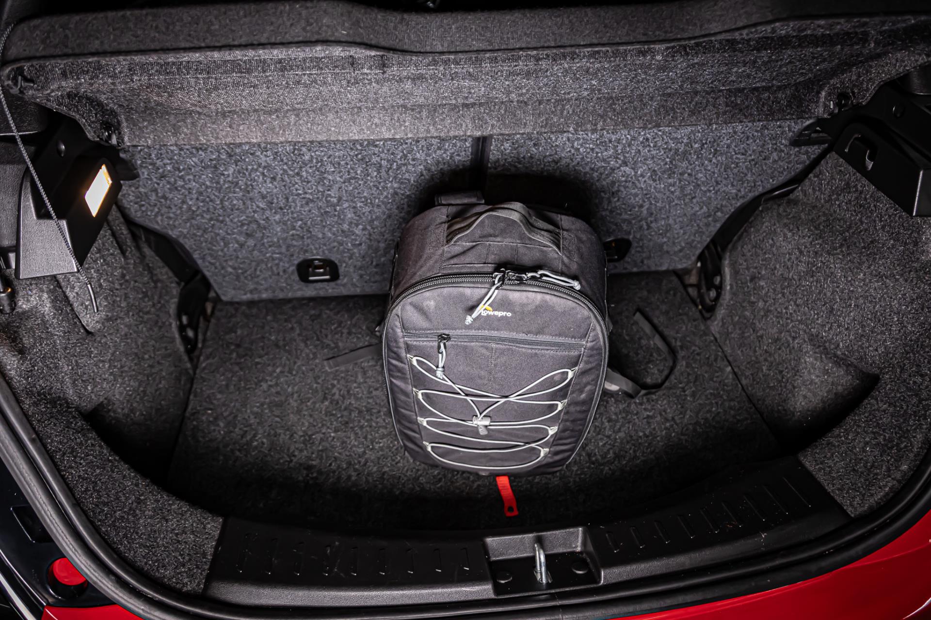 Lancia Ypsilon 0.9 TwinAir Elefantino Plus I Navi I 49443866-22.jpg | Autobedrijf van Geel