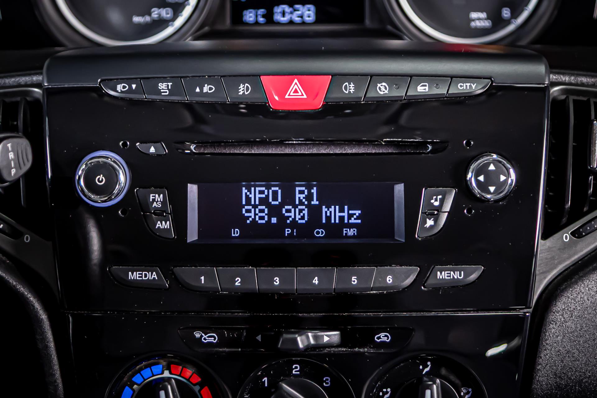 Lancia Ypsilon 0.9 TwinAir Elefantino Plus I Navi I 49443866-23.jpg | Autobedrijf van Geel